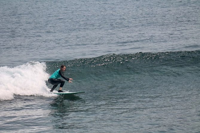 Surf Lesson Gili Trawangan - Safety and tide timing: why beginners get schedule flexibility