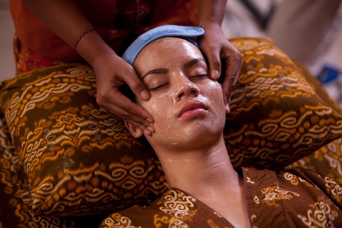 Sweet Dream Couple Treatment by ANJALI SPA - The traditional facial (60 minutes): finishing the “ready for tomorrow” feeling