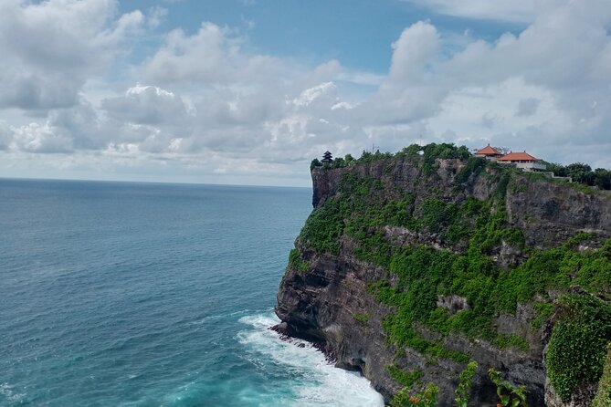 Tanah Lot and Uluwatu Temple Private Guided Tour - Kecak and Fire Dance: The Best Part, If You Manage Timing