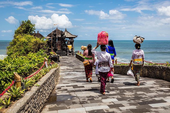 Tanah Lot Bali Temple Sunset Small Group Tour – Half Day - Why a 4 pm Tanah Lot timing can make or break your sunset shots