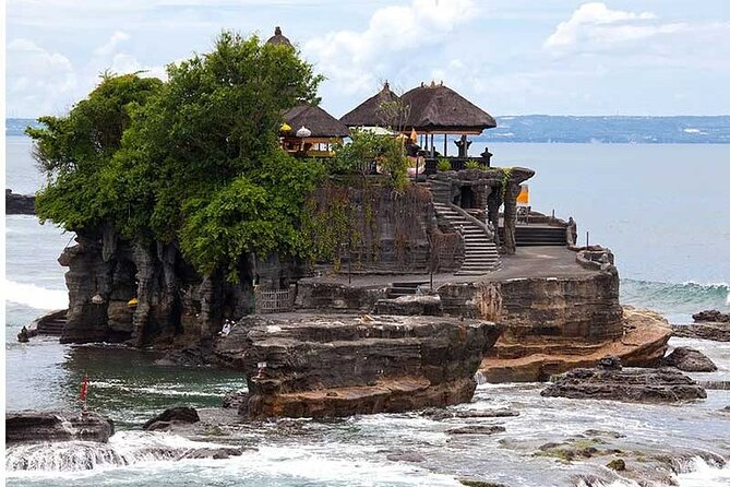 Tanah Lot Sunset Private Tour - The driver-guide experience: English help that actually changes your day