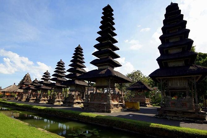 Tanah Lot Sunset Private Tour - Taman Ayun Temple: royal gardens before the sea view