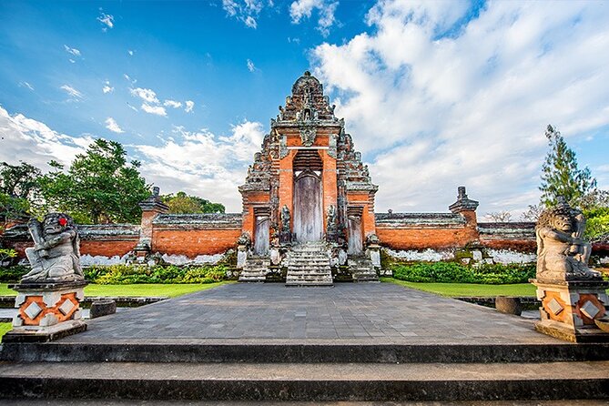 Tanah Lot Temple Tours, include Tickets - Tanah Lot Sea-Rock Temple: Getting the Photos and the Sea Gods