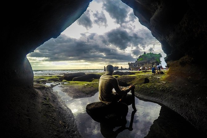 Tanah Lot Temple, Waterfall & Ubud Tour (Private & All-Inclusive) - Lunch Time and the Midday Break: Plan for Your Own Food Choice