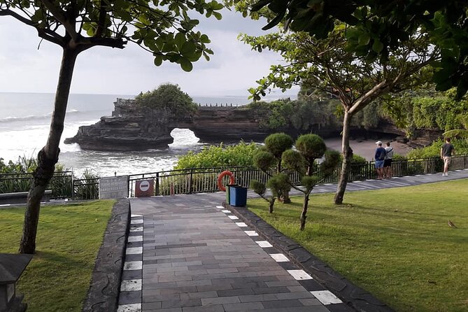 Tanah Lot Tour & North Bali Tour : All-Inclusive Best Experience - What included services feel like in real life
