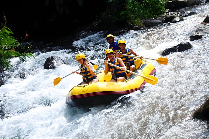 Telaga Waja Rafting Adventure: 3 Hours Rafting and All Inclusive - Waterproof bag, valuables, and the “what if I drop it?” question