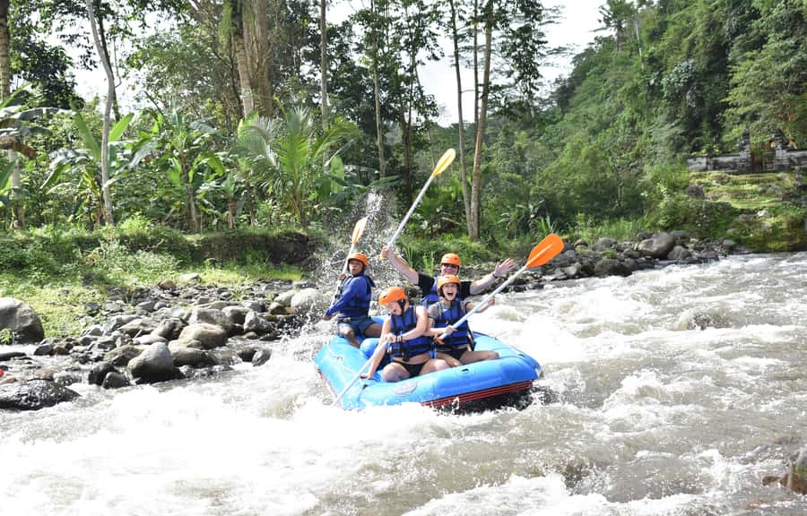 Telaga Waja River: Rafting Expedition with Lunch - Lunch after rafting: Indonesian buffet, the real recharge