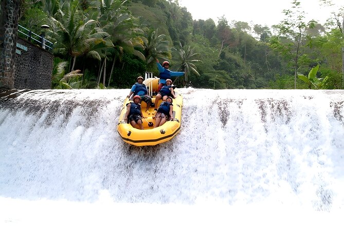 Telaga Waja White Water Rafting and Besakih Temple Tour - Morning Pickup To Telaga Waja: What the Day Really Looks Like