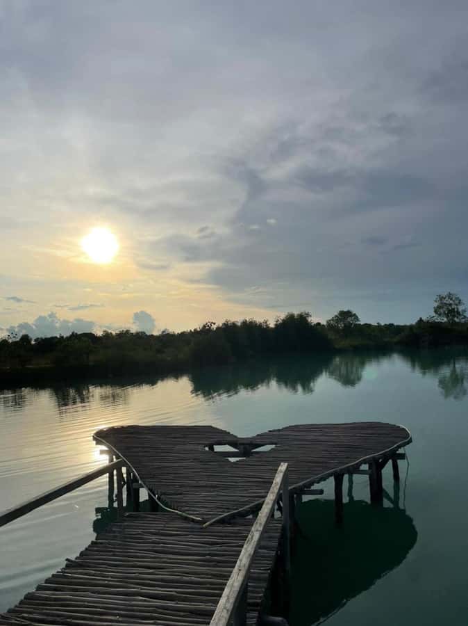 Teluk Sebong: Bintan Desert and Blue Lake Trip - ATV and archery/arrow: fun that matches the scenery