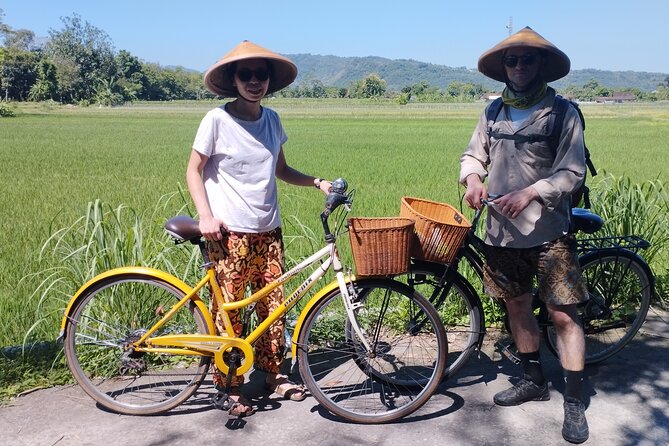 Temples and Bike Tours in the Village - Pickup and timing in Yogyakarta: staying low-stress
