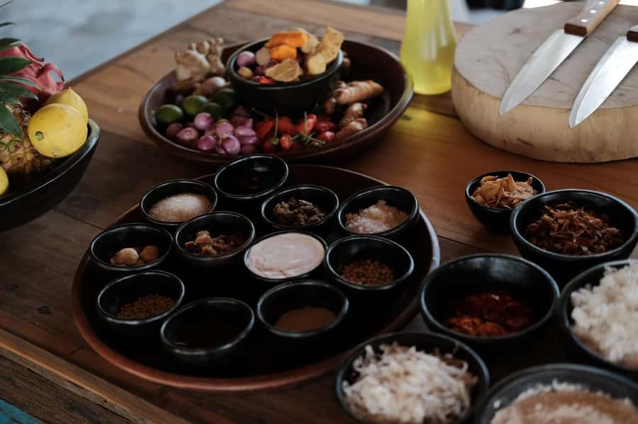 The Authentic Balinese Cooking Experience - A 4-Hour Balinese Cooking Class in Ubud’s Rice-Field Country