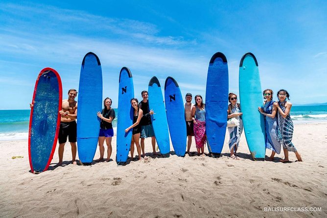 The best surf lessons in Kuta - Beach practice first: how you get comfortable before paddling out