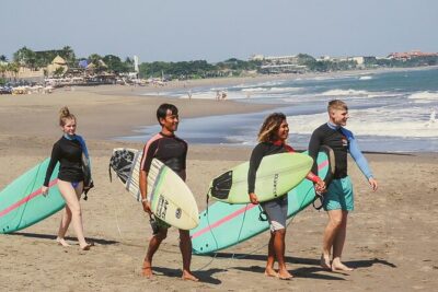 The funniest private 2 hour surf lesson, Canggu - Where you meet in Canggu (and how to plan your arrival)