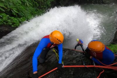 The Natural Canyoning in Alam Canyon - How the guides run safety (and why it feels smoother than DIY)