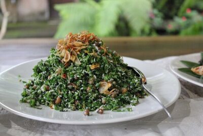 Traditional Balinese Meal in Ubud in Dewa's Family Village Home - Getting there: pickup in Ubud and where to meet if you’re outside it