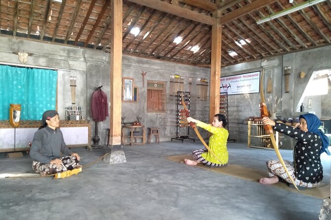 Traditional Javanese Archery Class - Traditional Jemparingan: Why This Sitting-Position Archery Feels Different