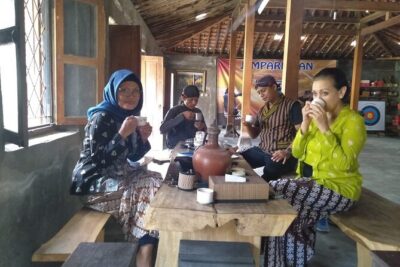 Traditional Javanese Archery Class - Where the Class Starts: Prambanan Meets the Jemparingan Practice Site