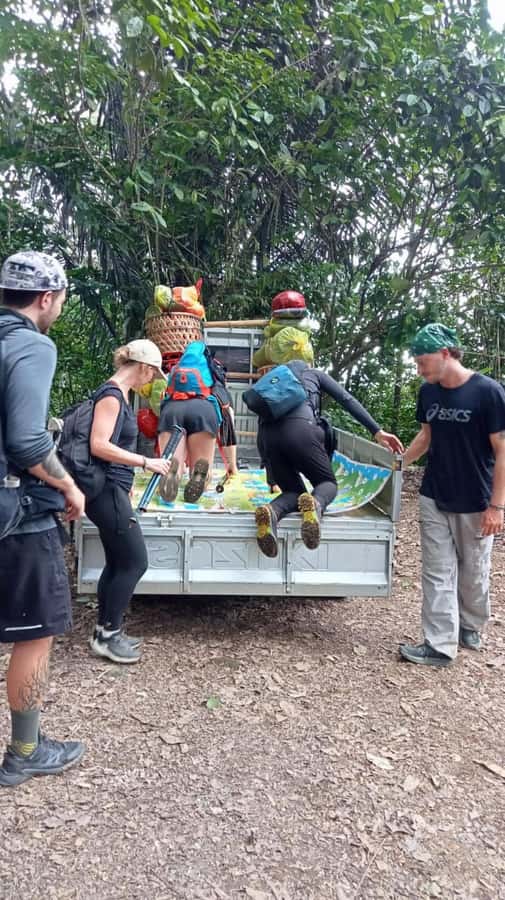 trekking mount rinjani summit join in group tour - Day 2: the 3am summit push to 3,726m for sunrise