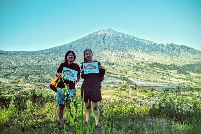 Trekking To Pergasingan Hill - Day Two: The short climb to Pergasingan and the camp-night reward