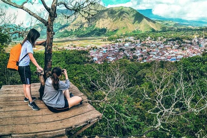 Trekking To Pergasingan Hill - Selong Hill and Sembalun Village: viewpoint plus context