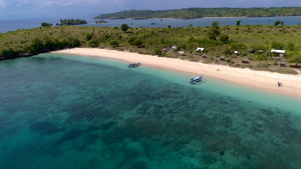 Tropical Escape: South East Lombok Beach & Snorkeling - What to bring (and what to leave behind)