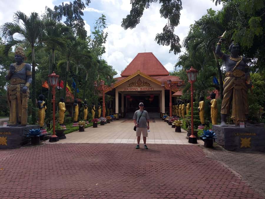 Trowulan Tour Ruin of Majapahit Kingdom - Key highlights you should care about