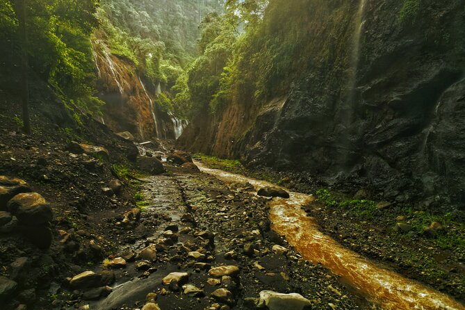 Tumpak Sewu: 1 Day Private Trip from Malang or Surabaya - Pickup Timing and the Drive That Sets the Mood