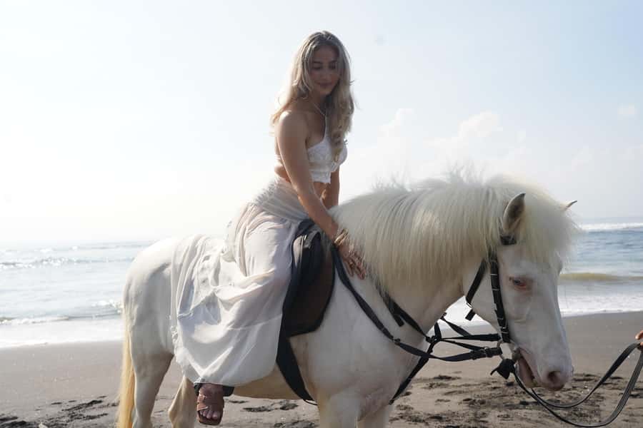 Ubud: 1 Hour Beach Horse Riding with Transfer - Key things to know before you go