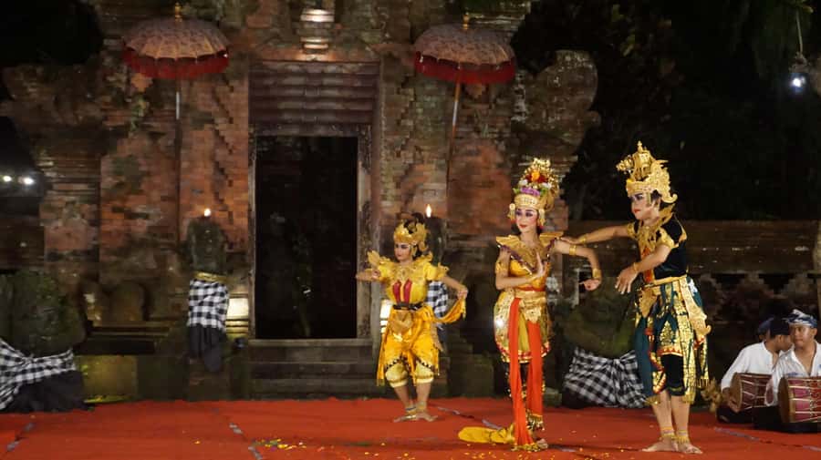 Ubud: ARMA Cultural Dance Performance Tickets - Legong and Ramayana Ballet: romance, battles, and the epic on stage