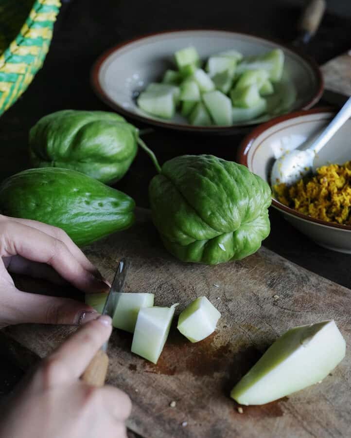 Ubud: Authentic Traditional Balinese Village Cooking Class - What to watch for: timing, heat, and dietary questions