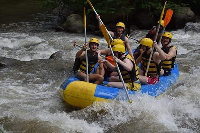 Ubud Ayung River Rafting with Meeting Point or Pickup - The actual flow: what happens before and after the water