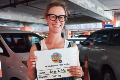 Ubud Bali - Airport & Ground Transfers | Price per Car - What “meet-and-greet” looks like when you land
