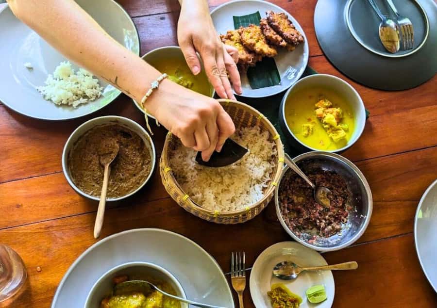 Ubud: Balinese Cooking Class at an Organic Farm - The Open-Air Kitchen: How the Hands-On Cooking Really Works