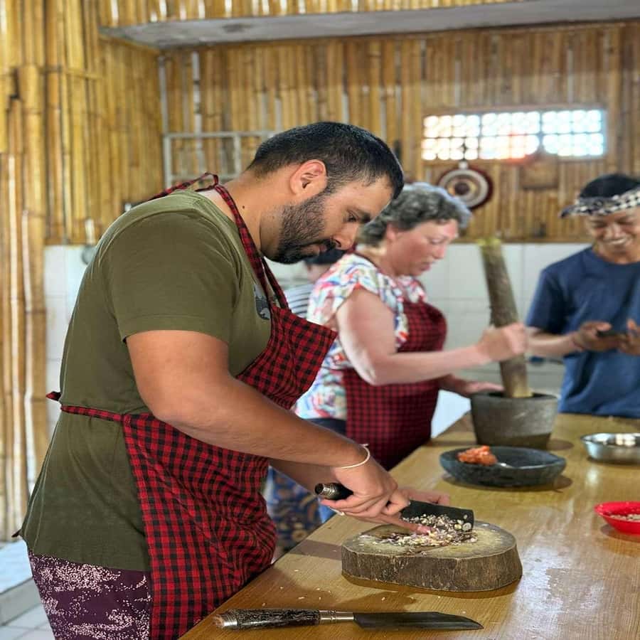 Ubud: Balinese Cooking Class with Traditional Dishes - Key highlights you’ll care about