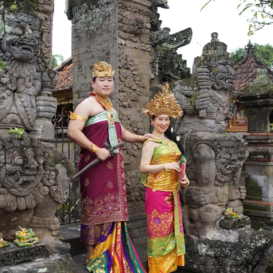 Ubud: Balinese Costume Photoshoot with Make Up - Quick take: what matters most