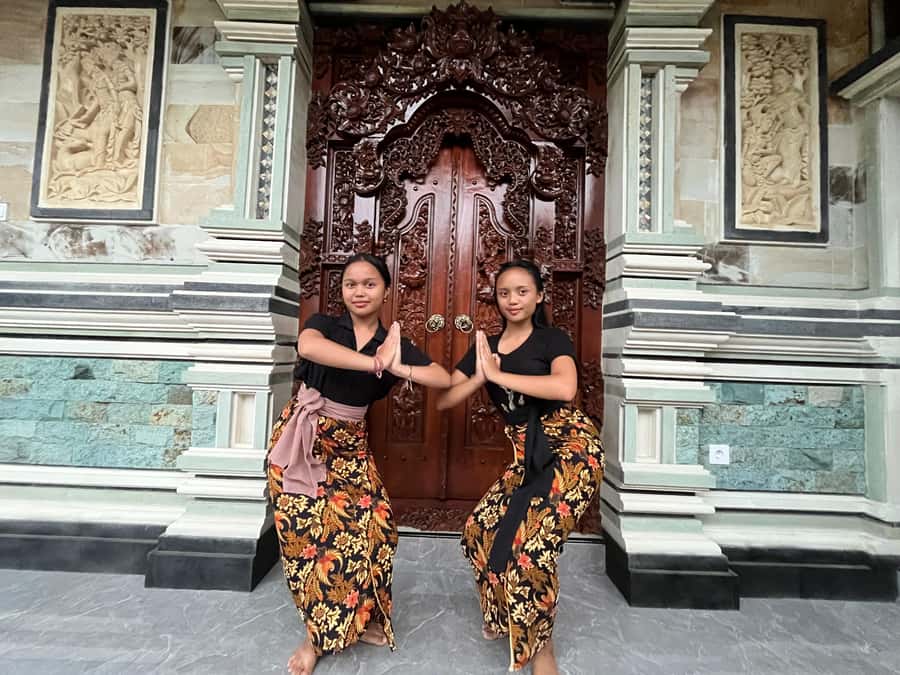 Ubud: Balinese Dance Class with Local Instructor - Where You’ll Practice: Open-Air Nature Setting and Other Local Spaces