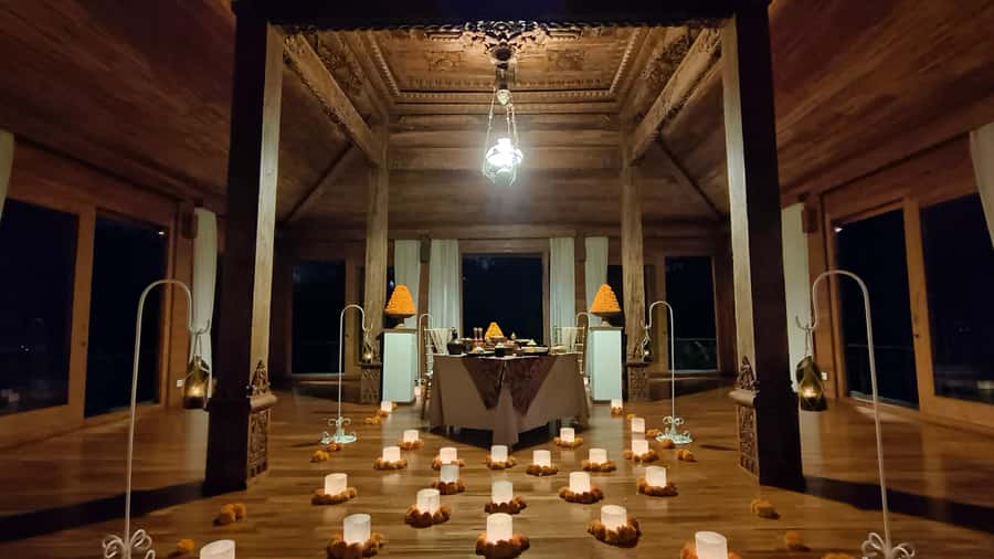 Ubud: Balinese Royal Dinner with Tropical Forest Views - Food and wine: how to judge what you’re paying for