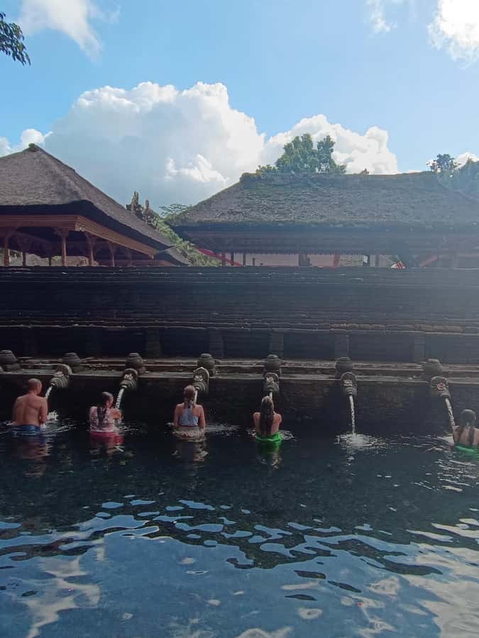 Ubud: Bali's 3 Epic Waterfall, Rice Terrace, and Temple Tour - Tirta Empul Temple: the holy spring water part is the point