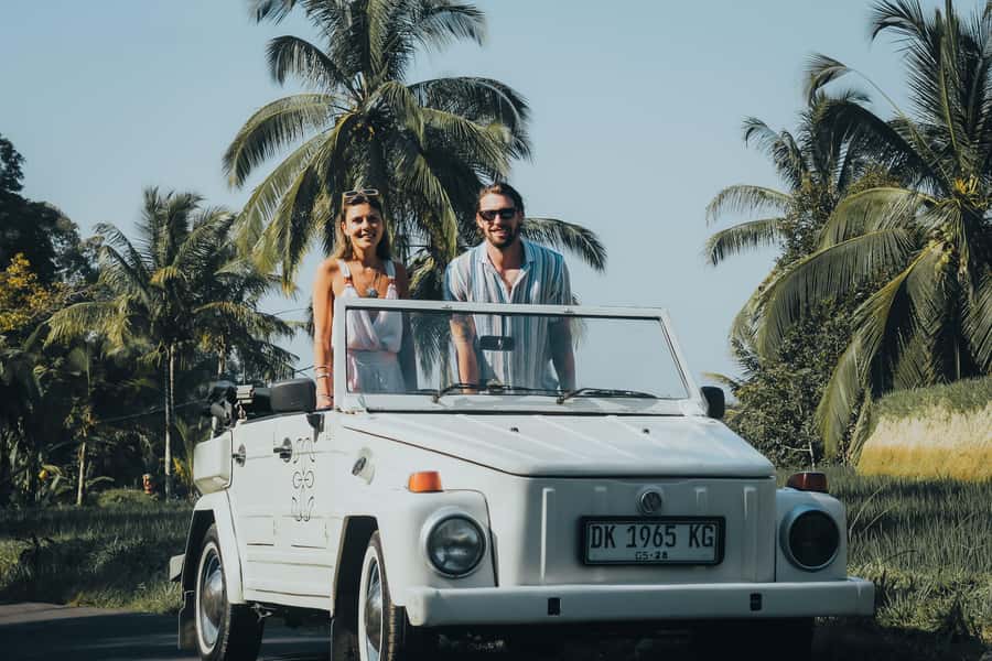 Ubud: Classic Vintage Volkswagen Custom Tour - Riding Ubud in a vintage Volkswagen: why this format works