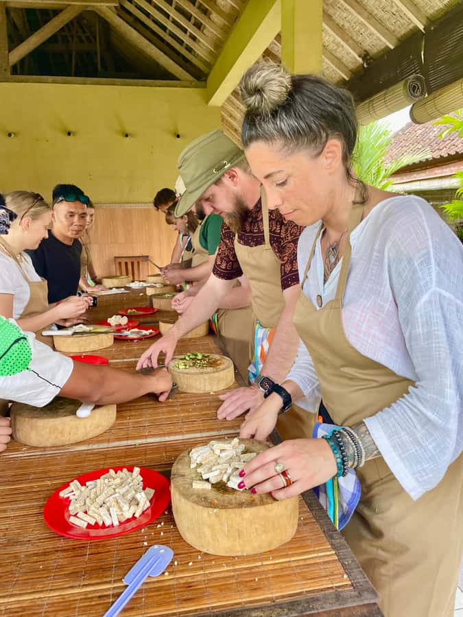 Ubud: Cooking Class with Market Visit and Hotel Pickup - The Ubud Morning Market: How Ingredients Become Flavor