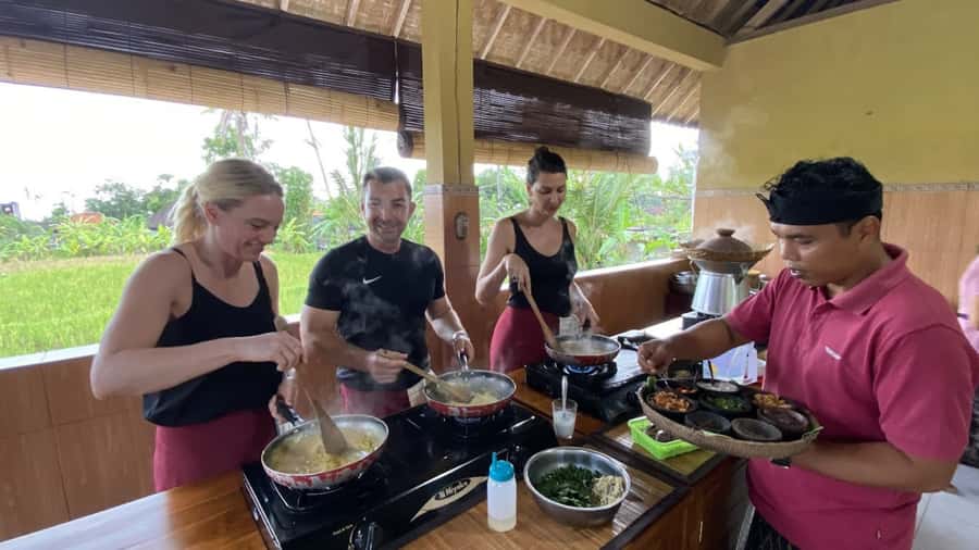 Ubud: Cooking Class with Transfers and Optional Market Visit - Who Should Book This Ubud Cooking Class