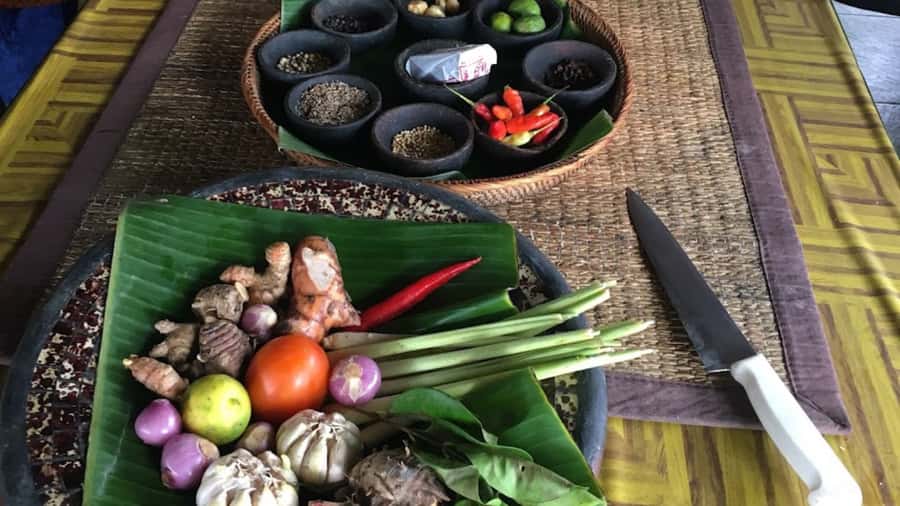 Ubud: Cooking Class with Transfers and Optional Market Visit - Your Chef and the Small-Group Advantage (Up to 10 People)