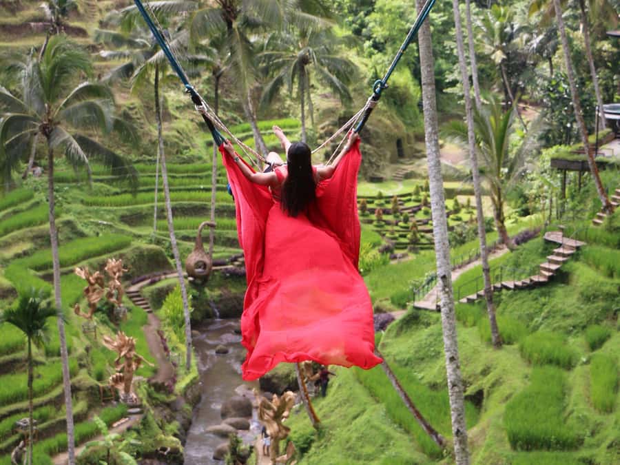 Ubud: Cretya Infinity Pool, Hidden Waterfall & Water Temple - MAS Village in Ubud: quick shopping with a purpose