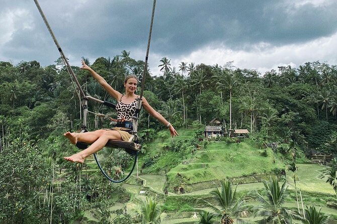 Ubud Day Tour - Private Ubud Tour Guide - Best Of Ubud Tour - Tirta Empul Temple: Holy Springs and a Culture-First Stop