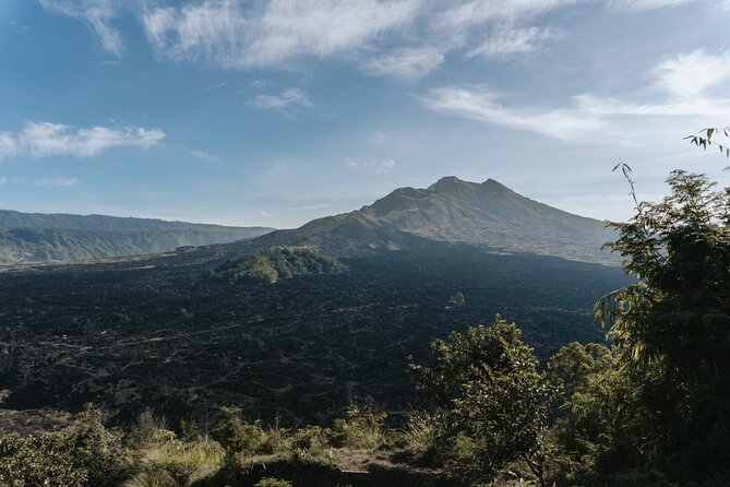 Ubud: Downhill Cycling with Volcano, Rice Terraces and Meal - Stop 1 at Kintamani: Mount Batur viewpoint without a long detour