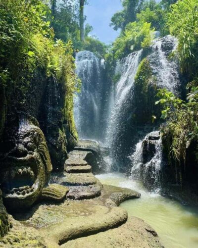 Ubud Experiences : Spiritual Escape Tour and Beji Waterfall - The pre-ritual moment: meeting the priest and setting intentions