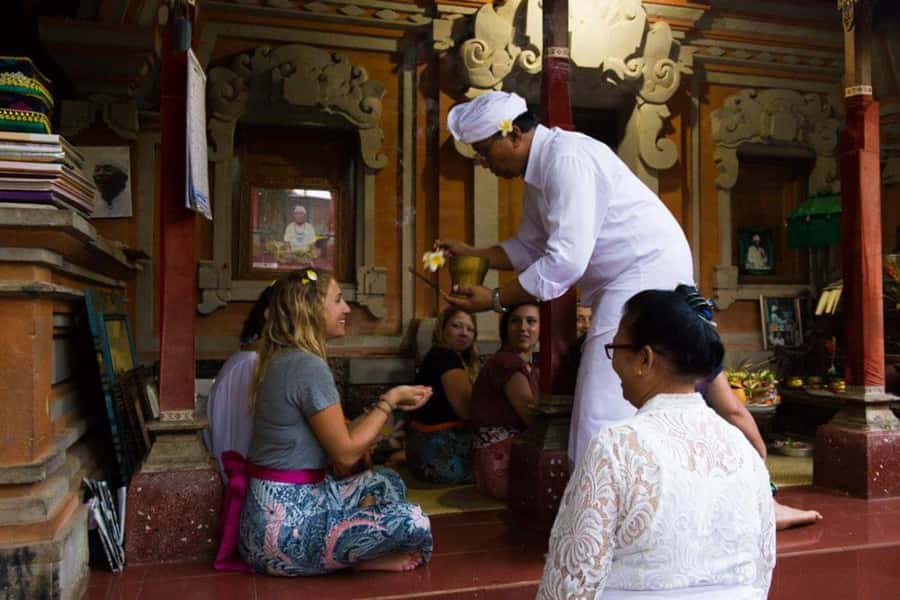 Ubud Experiences : Spiritual Escape Tour and Beji Waterfall - Sarong, offerings, incense, and the small-yoga/meditation rhythm