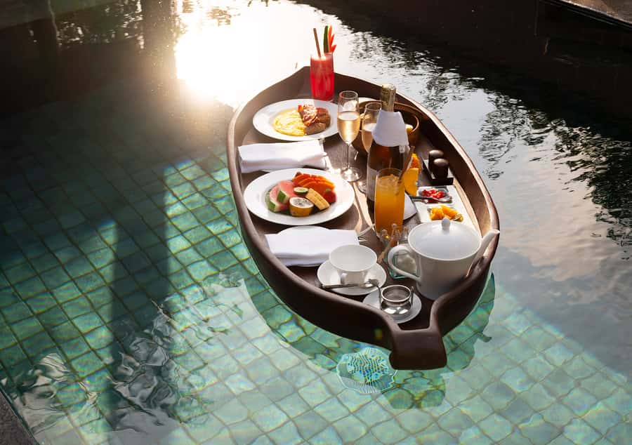 Ubud: Floating Breakfast and Hot Air Balloon Experience - Tanah Gajah in Ubud: Where the Morning Starts