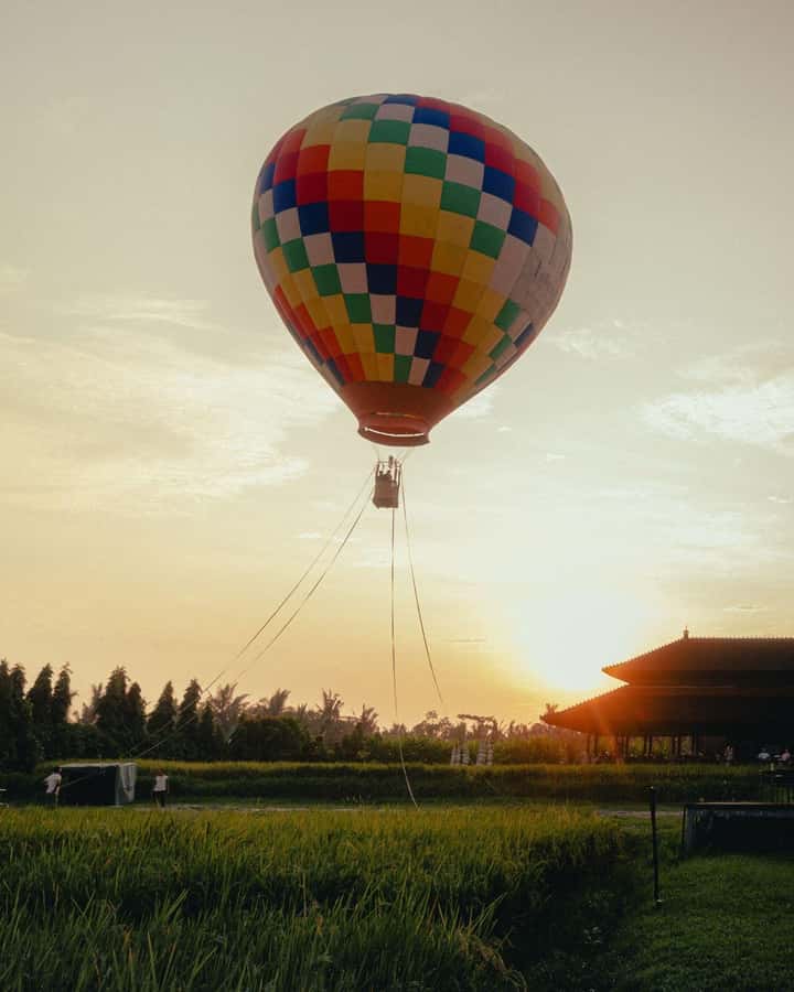 Ubud: Floating Breakfast and Hot Air Balloon Experience - Who This Fits Best (and Who Should Skip It)