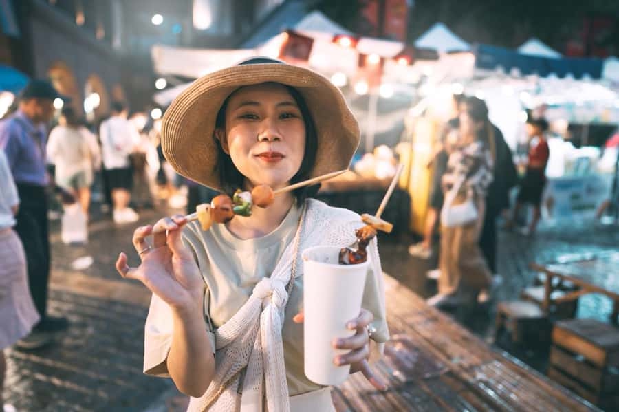 Ubud: Gianyar Night Market Food Tour with up to 17+ Tastings - Pasar Gianyar at Night: Where the Eating Feels Local